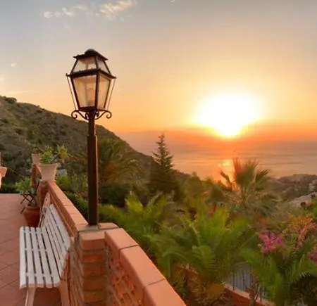 Bed & Breakfast Casa Dei Sogni *