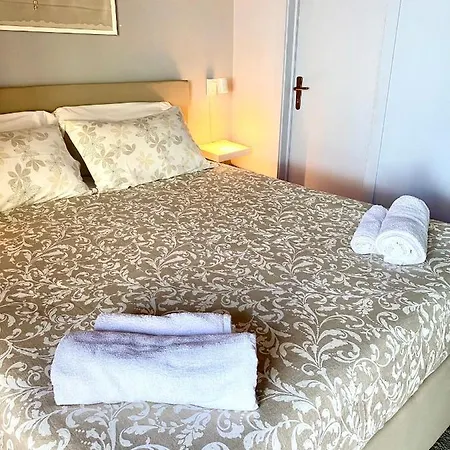 Casa Dei Sogni Bed & Breakfast *