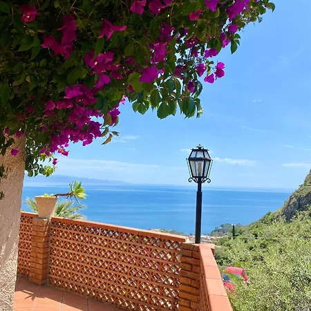 Bed & Breakfast Casa Dei Sogni *